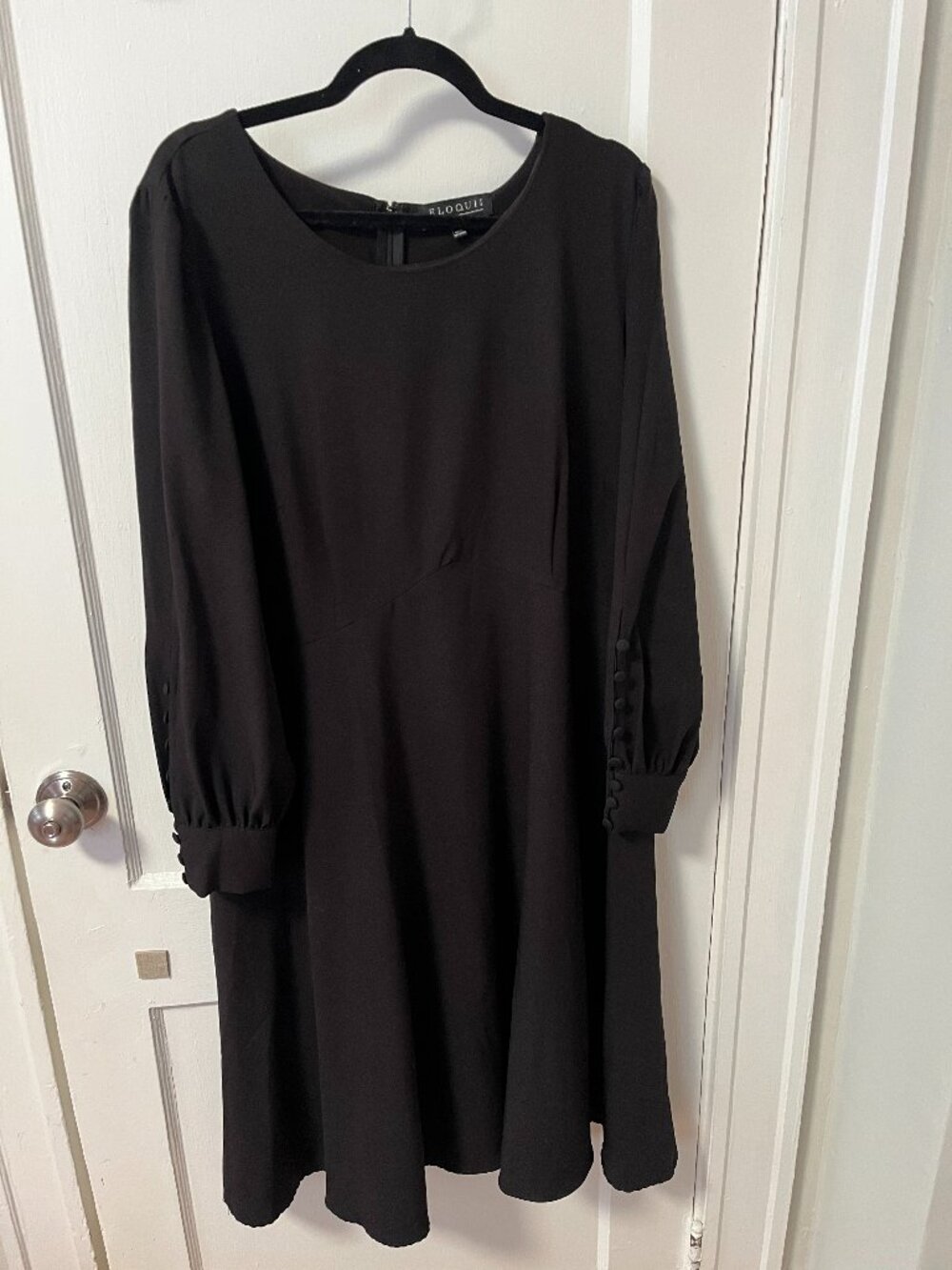 Eloquii Classic Black Empire Waist Button Detail Long-Sleeve Midi Dress